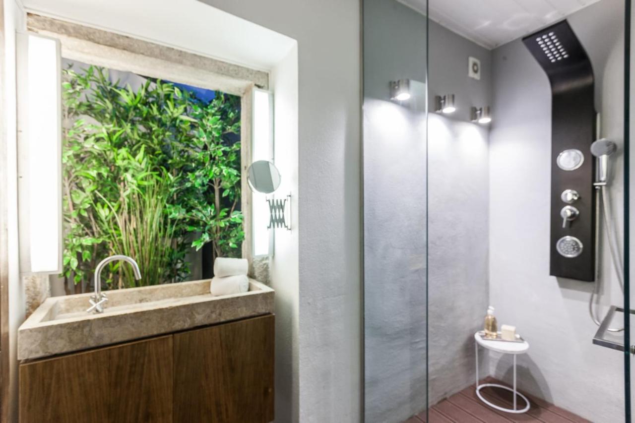 Appartamento Living Bairro Alto II Lisbona Esterno foto