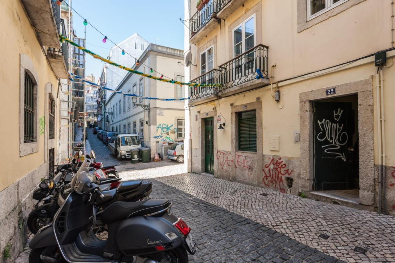 Appartamento Living Bairro Alto II Lisbona Esterno foto