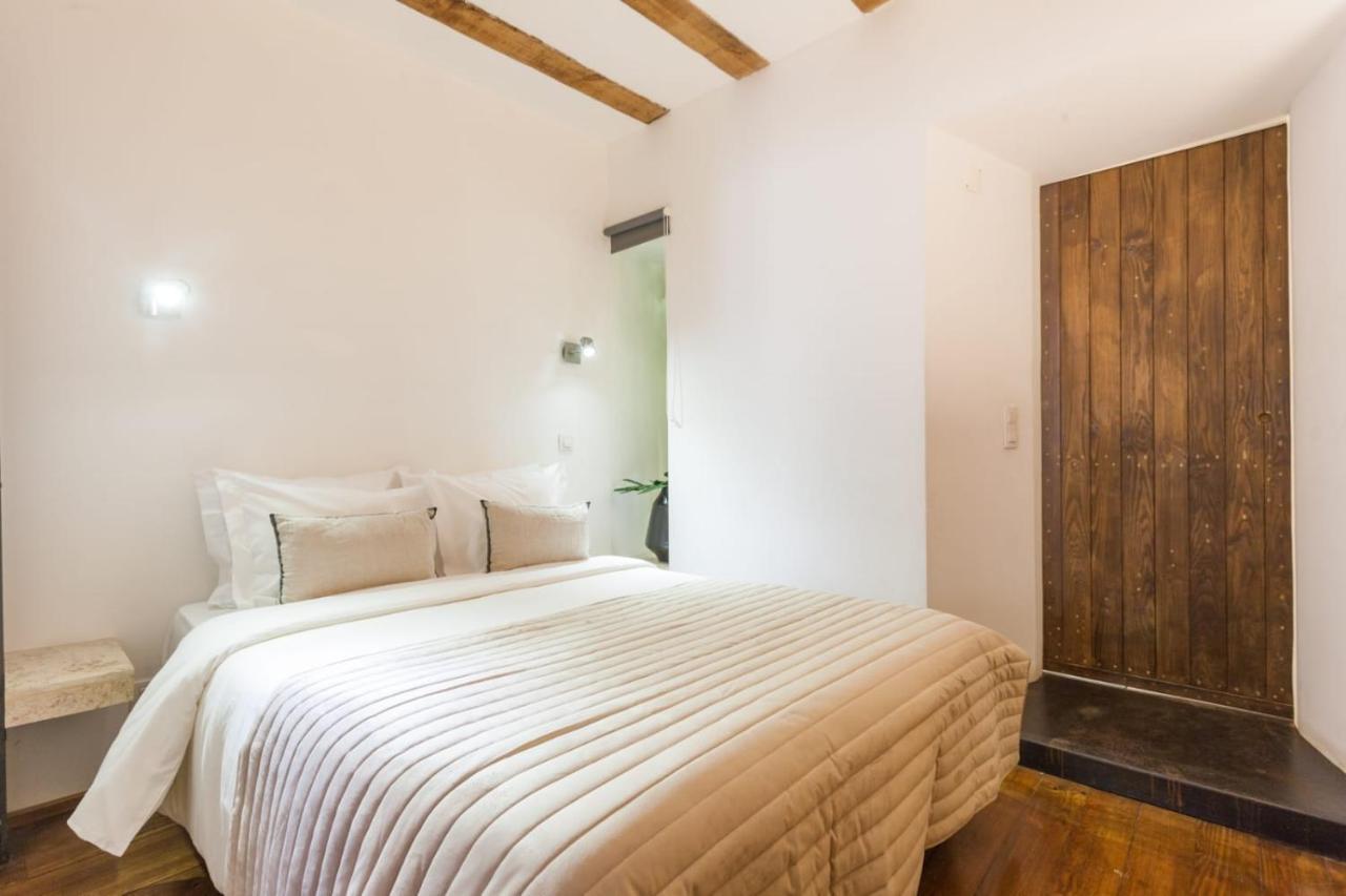 Appartamento Living Bairro Alto II Lisbona Esterno foto